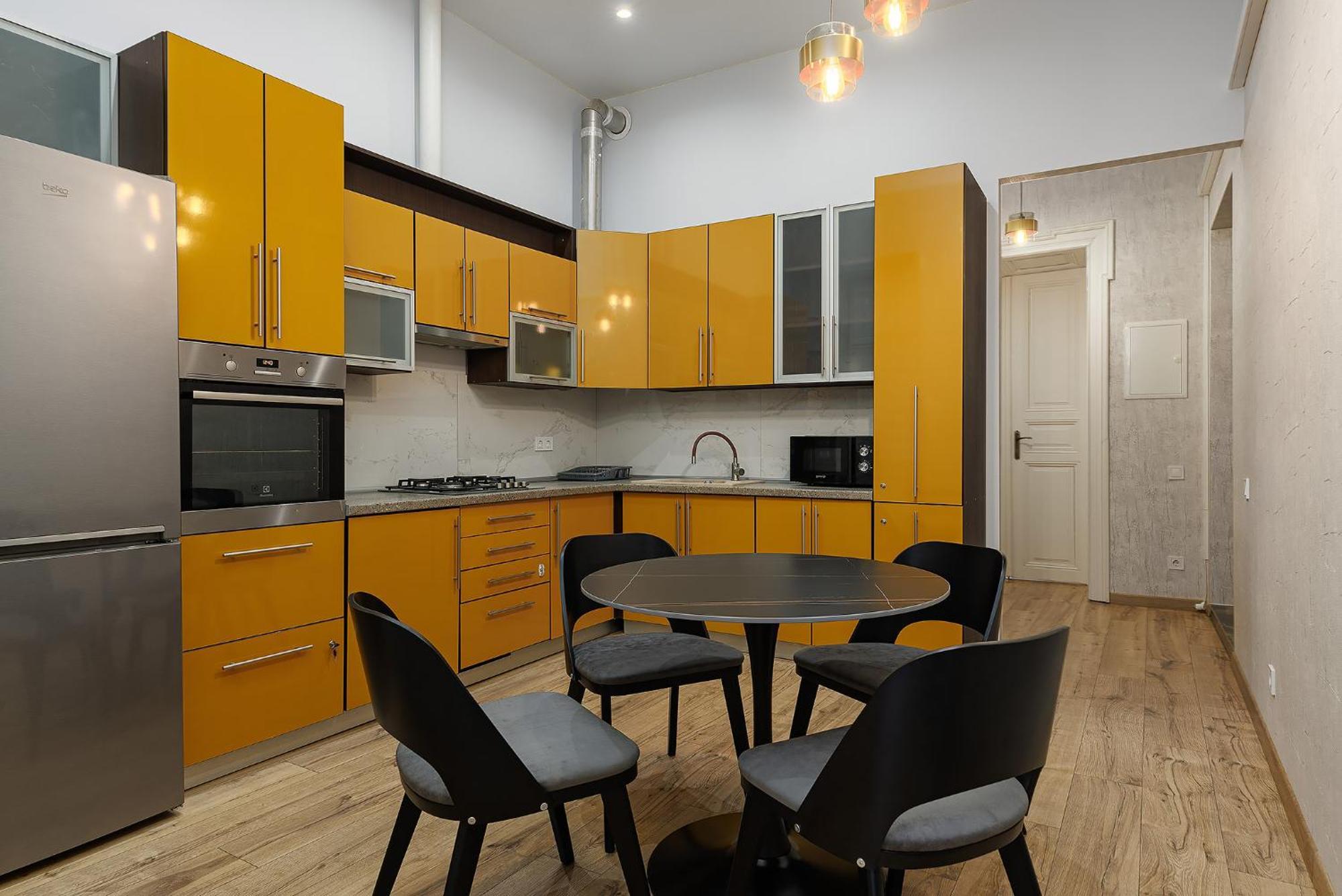 2 - Bedroom Apartments Galicia 利沃夫 外观 照片